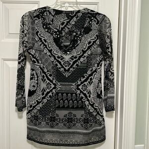 INC Black/White notch neck tunic Indian inspired- 3/4 sleeves size L
